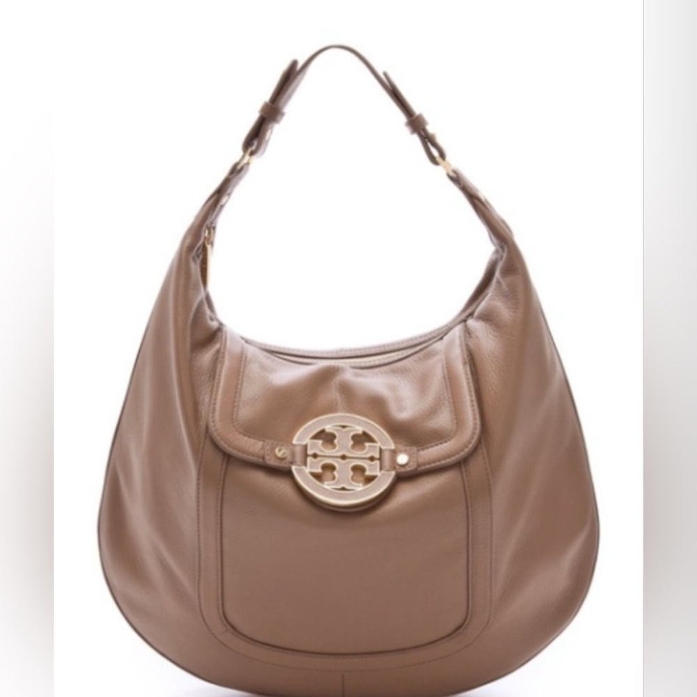 Tory Burch Amanda Flat Hobo in Clay Beige. Bag retails for $465